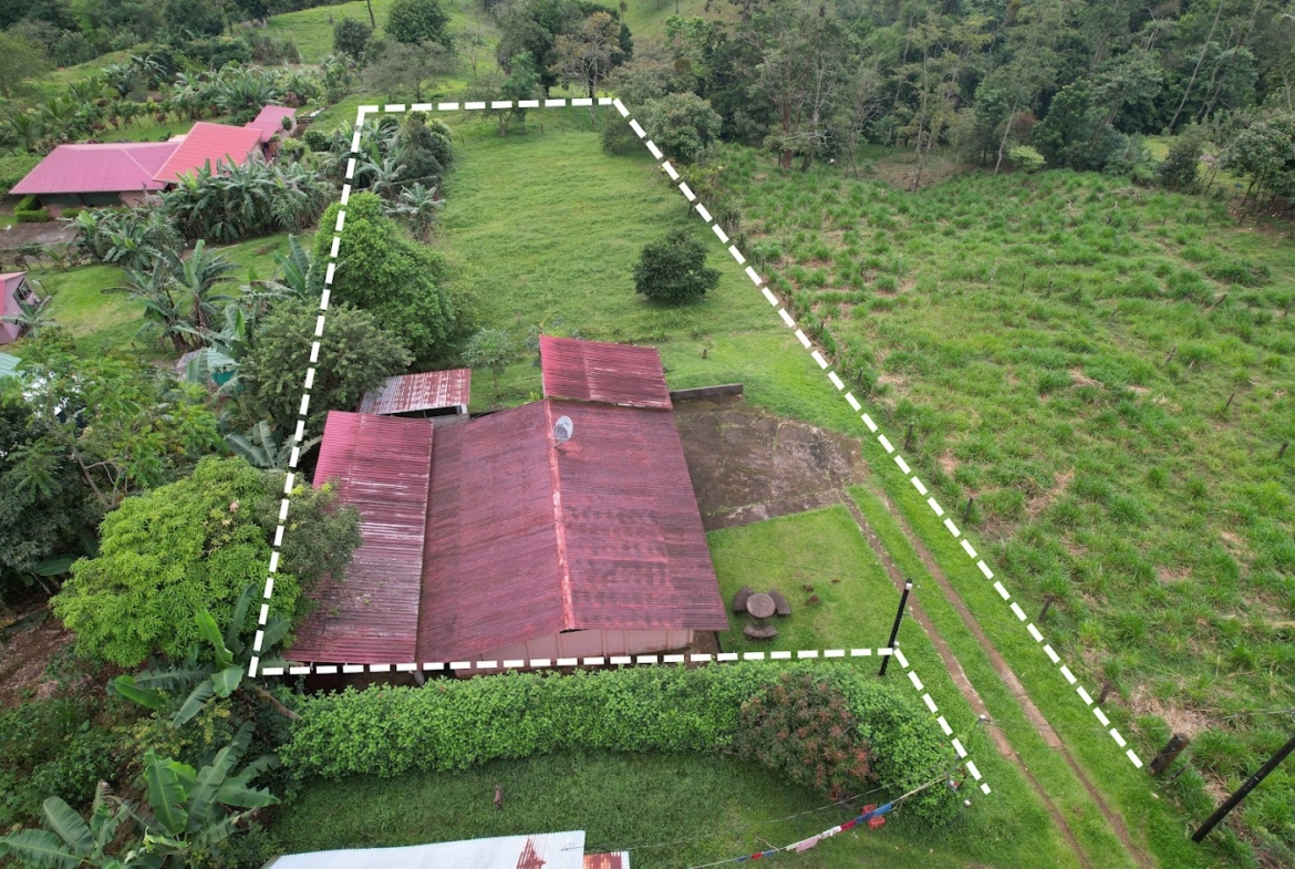 casa en la Tesalia de San Carlos